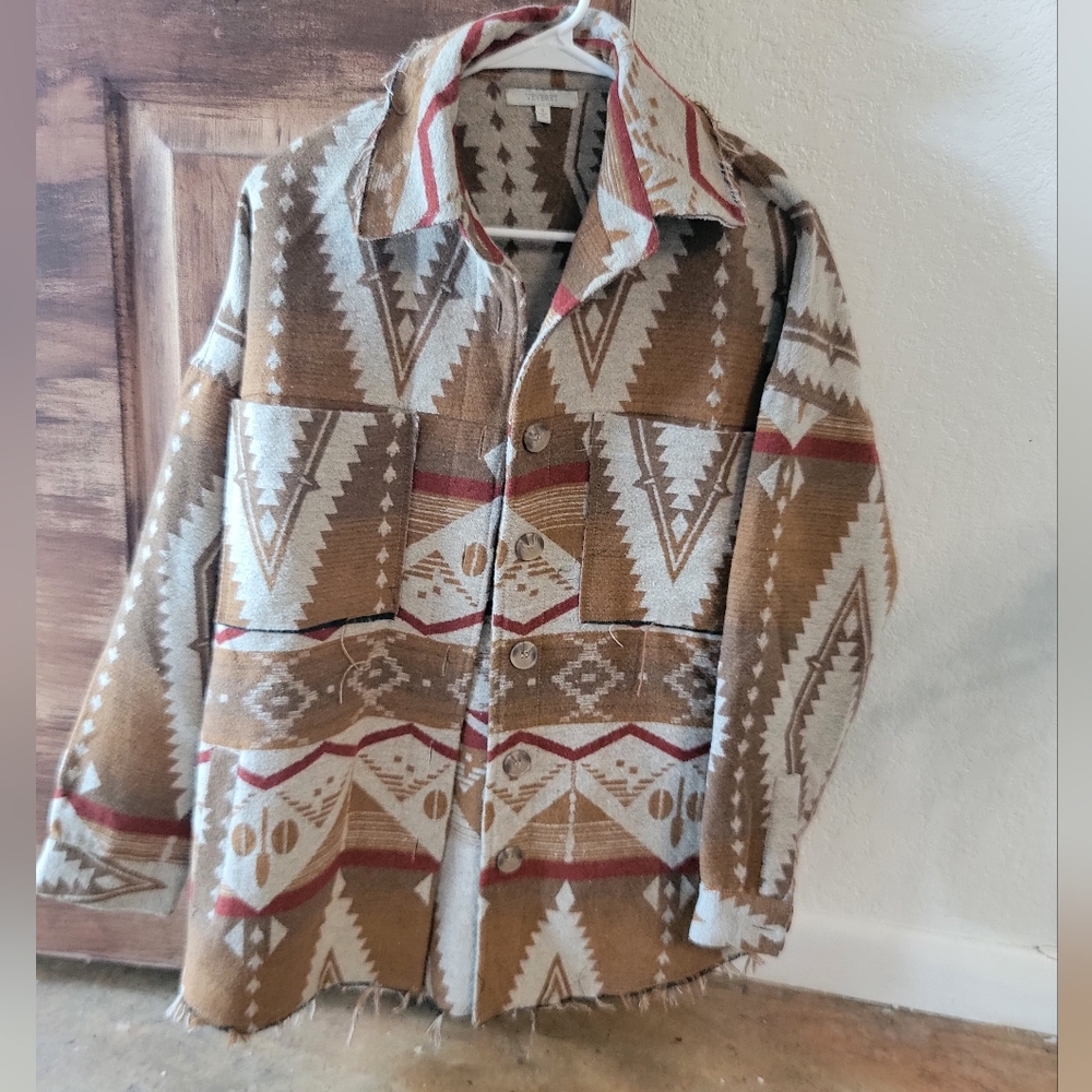 Veveret Size Small Aztec Print Western Cowgirl Jacket Tan And Red Fall Fashion